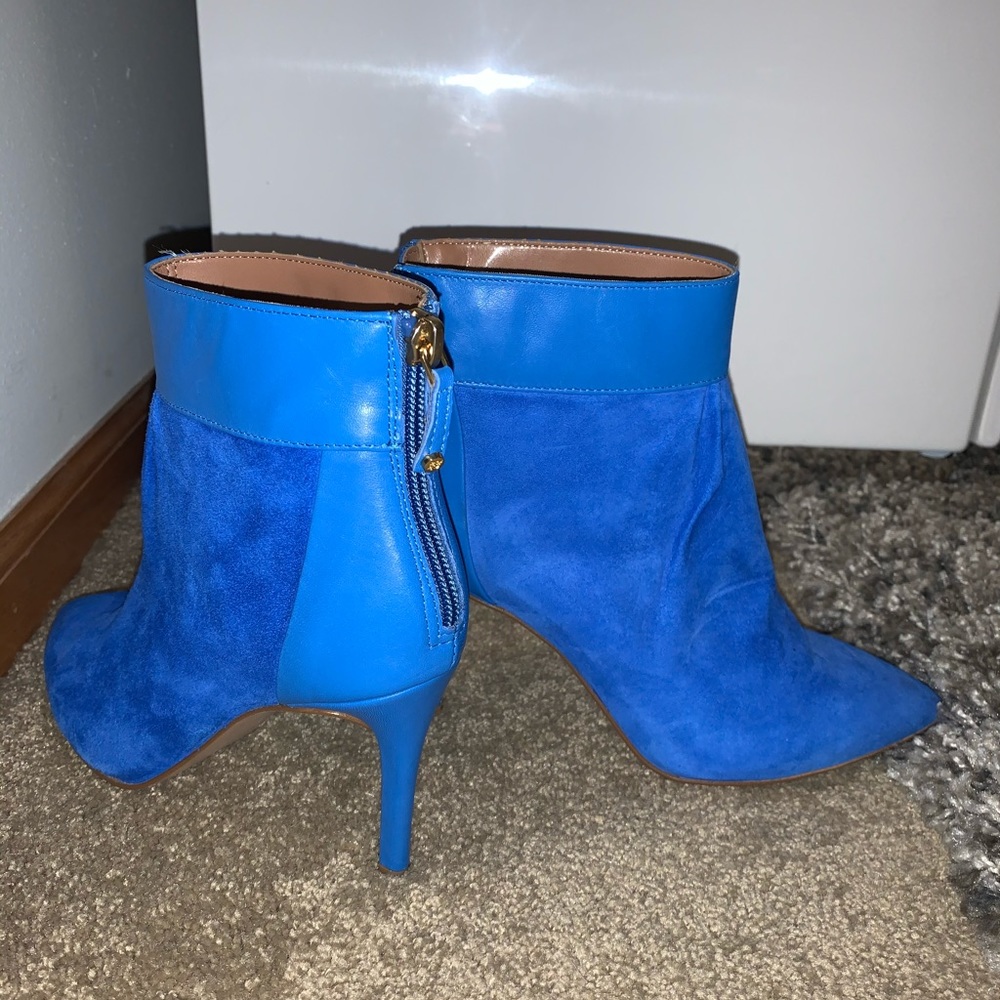 Bcbgmaxazeia electric blue booties